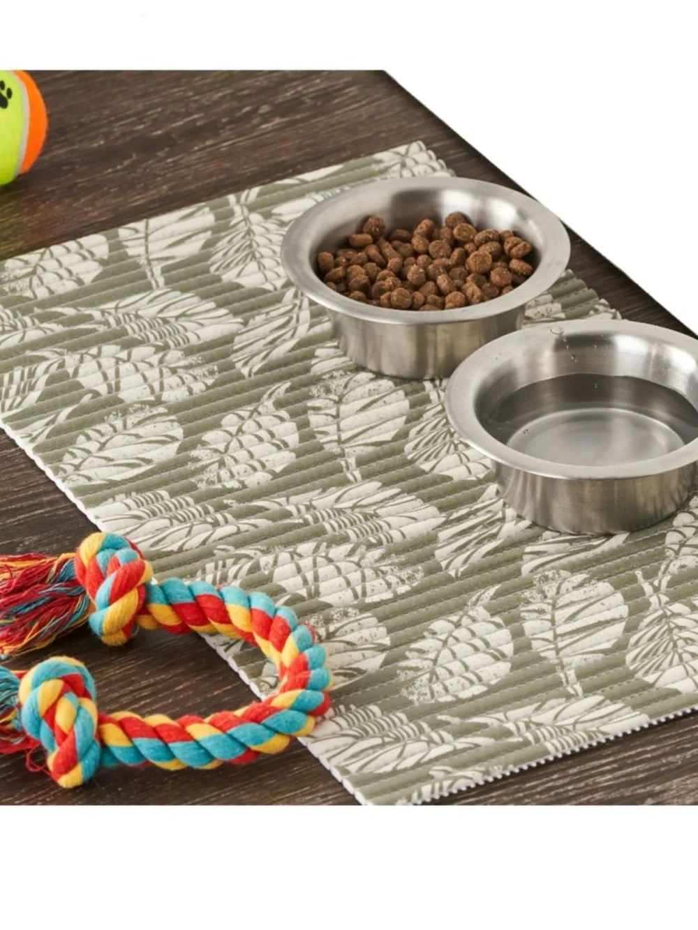 Vibrant Life Ribbed Food & Water Mat for Pets
